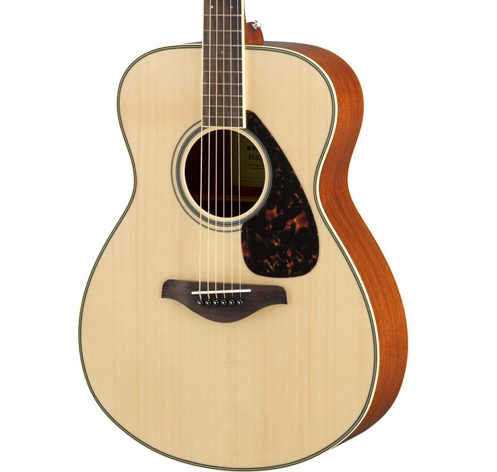 Yamaha FS820NT Acoustic Guitar in Natural