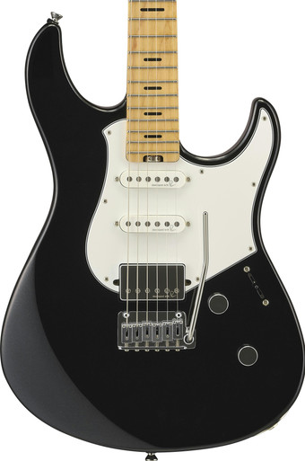 Yamaha Pacifica Professional Maple board in Black Metalic