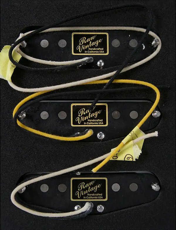 Raw Vintage RV-50 Set of 3 50's Inspired Stratocaster Pickups - Image 5