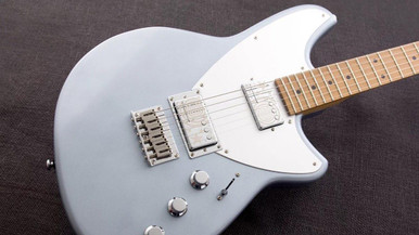 Reverend Billy Corgan Z-1 in Metallic Silver Freeze - Image 6