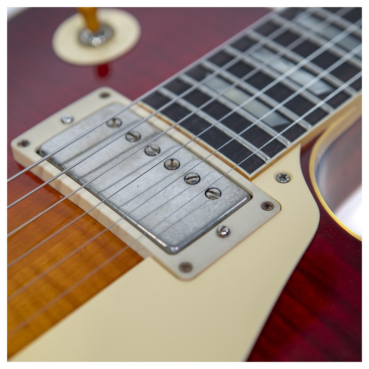 Gibson Custom 1959 Les Paul Standard Reissue Ultra Light Aged Factory Burst #952016