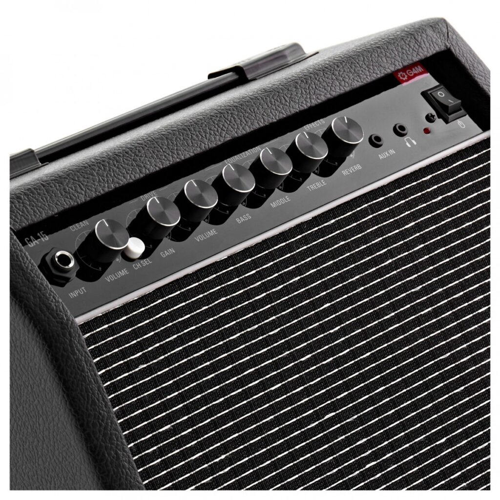 G4M GA-15 15W Guitar Amplifier