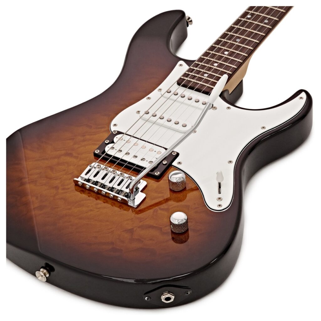Yamaha Pacifica 212VQM Quilted Maple Tobacco Brown
