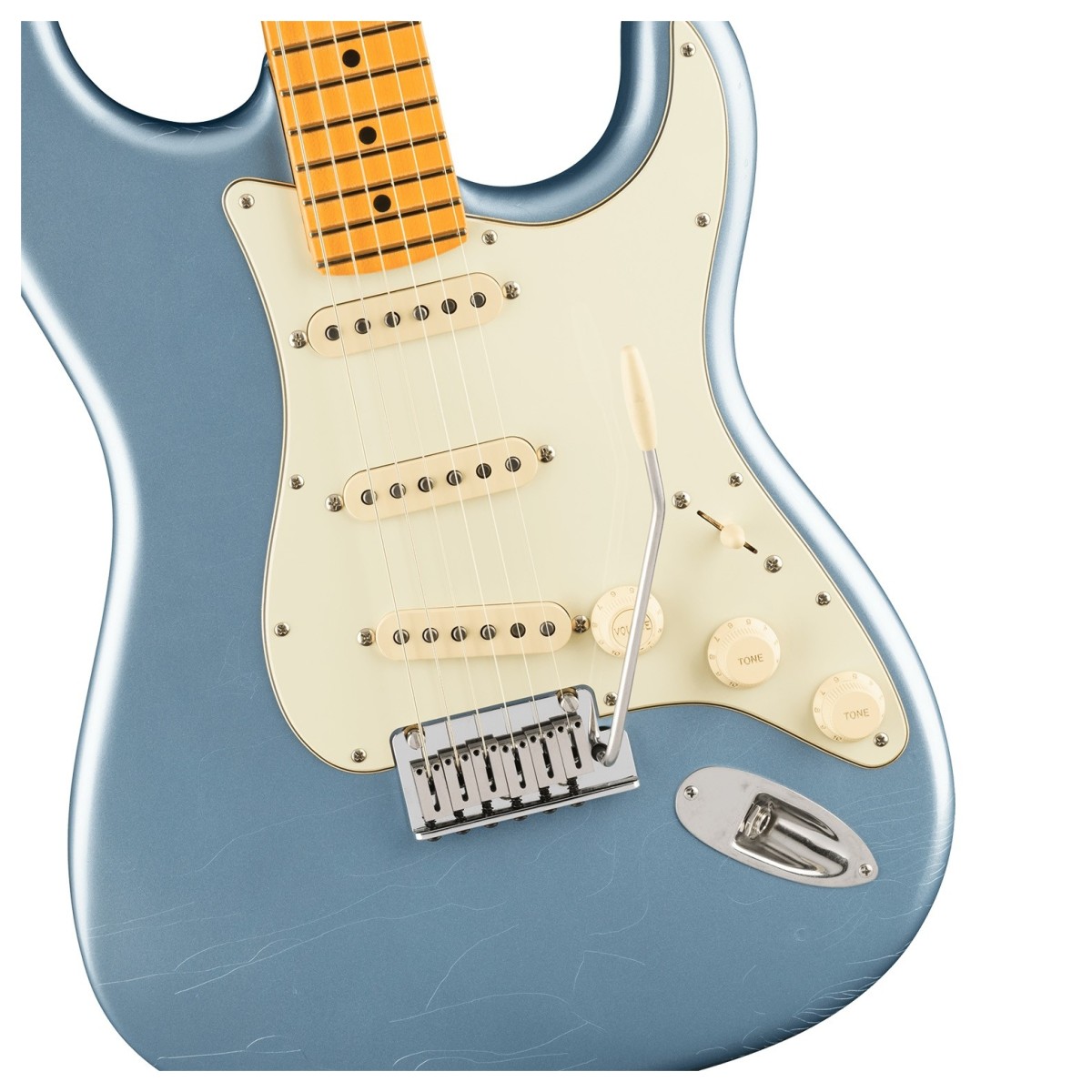 Fender American Ultra Luxe 60s Stratocaster Maple Fingerboard Ice Blue Metallic