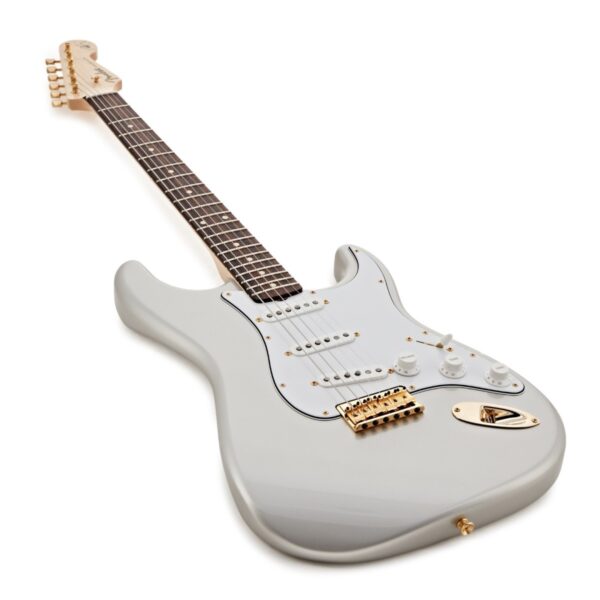 Fender Custom Shop Robert Cray Signature Stratocaster Inca Silver #CZ585515