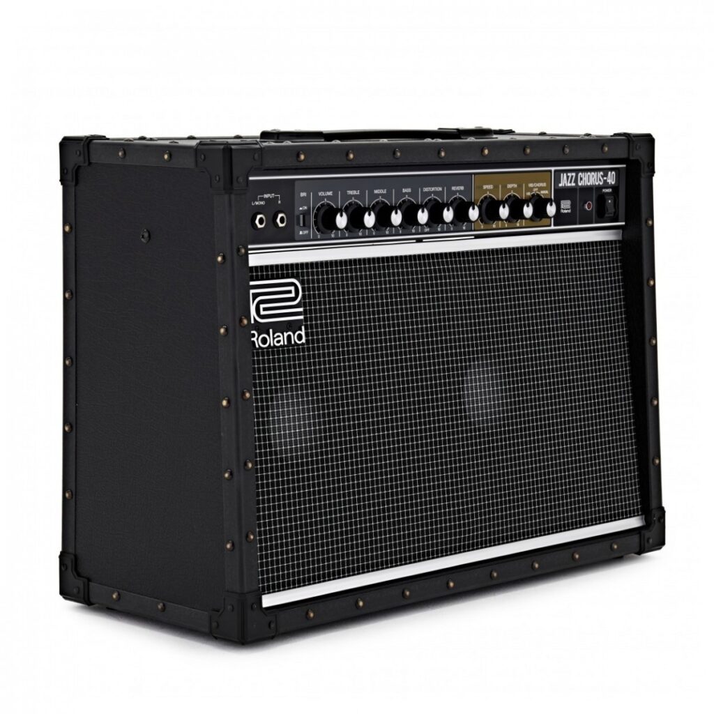 Roland JC-40 Jazz Chorus Stereo Guitar Amplifier with Cover