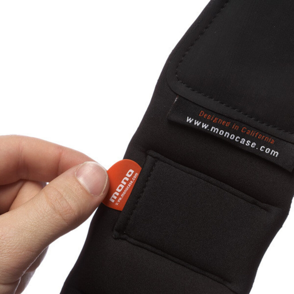 Mono M80 Betty Short Guitar Strap Black 40 - 46