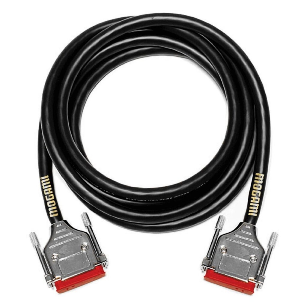 Mogami 2932 Flexible Multicore Cable with DB25 Connectors 1.5m