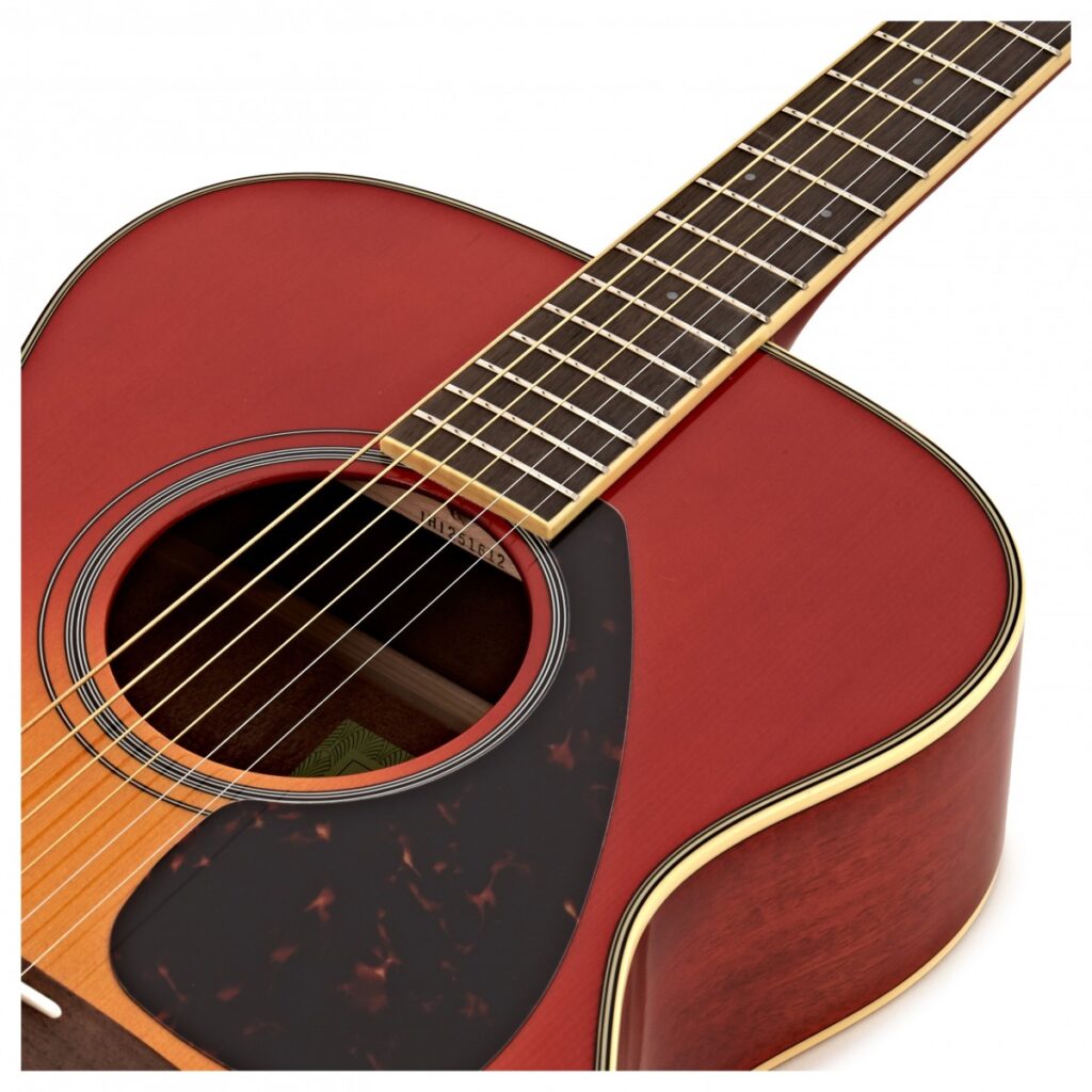 Yamaha FS820 II Acoustic Autumn Burst