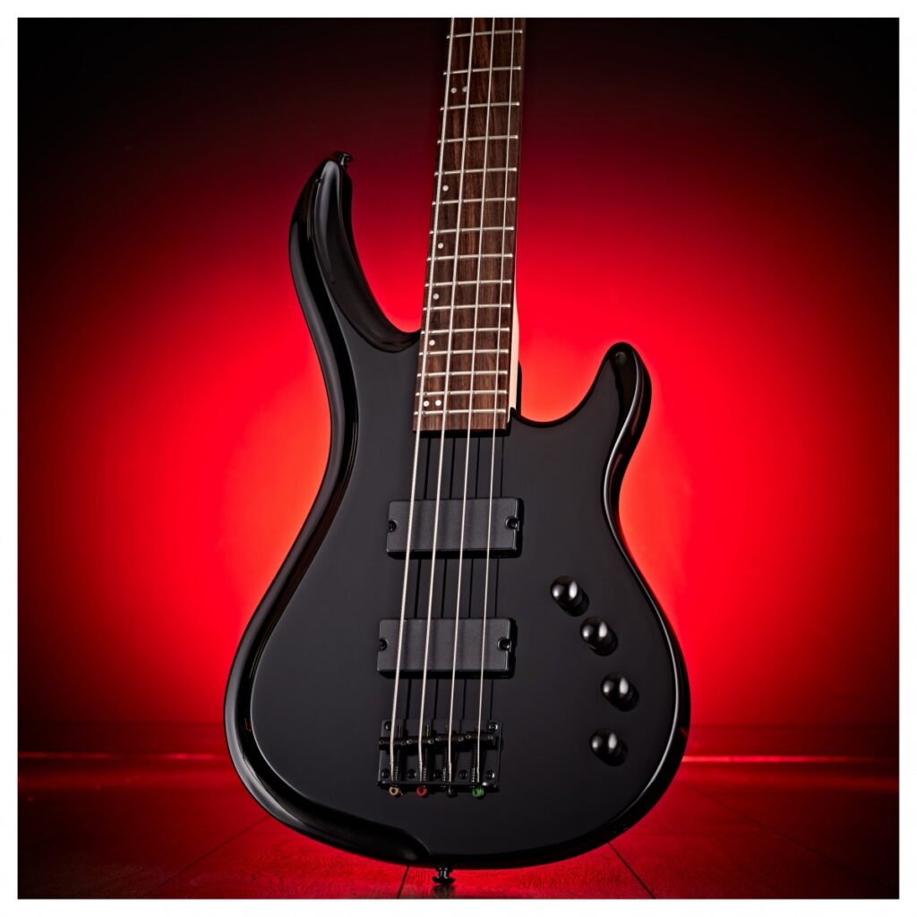 G4M 878 Bass Guitar All Black & Eden Orbiter 8 Combo Amp