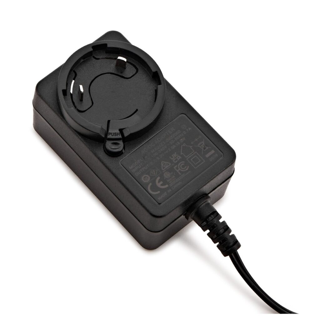 9V Compact Power Supply by Gear4music Centre Negative Multi Plug