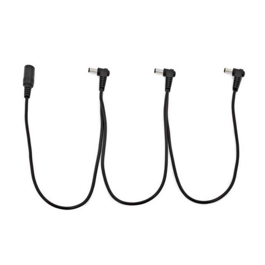 3 Way Daisy Chain Cable and 9V Power Supply by Gear4music