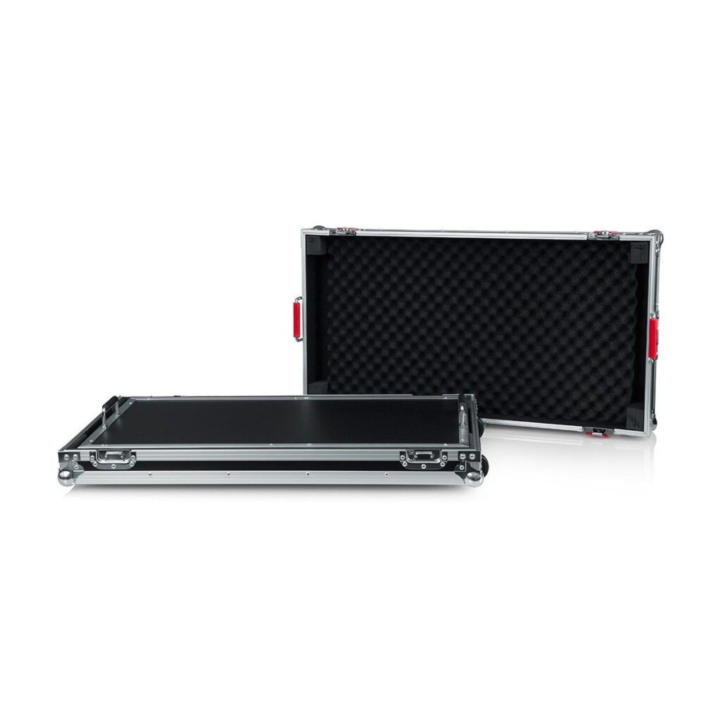 Gator G-Tour Extra-Large Pedal Board with Wheels