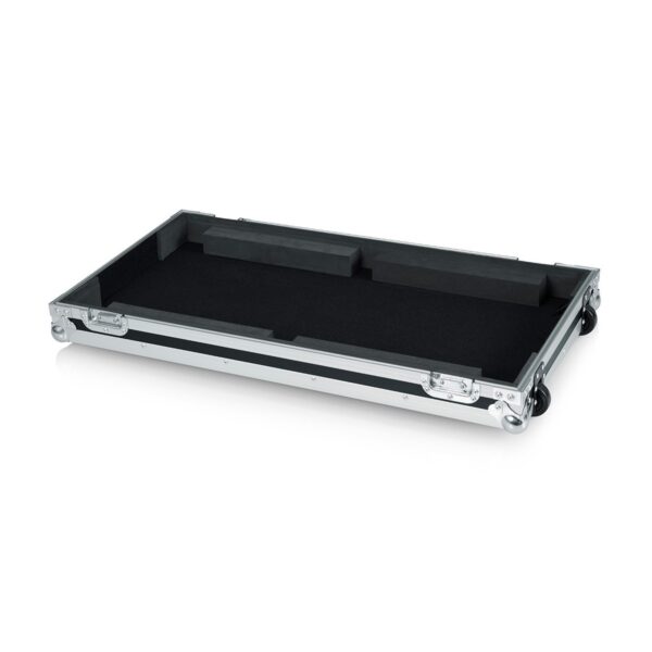 Gator G-Tour Extra-Large Pedal Board with Wheels