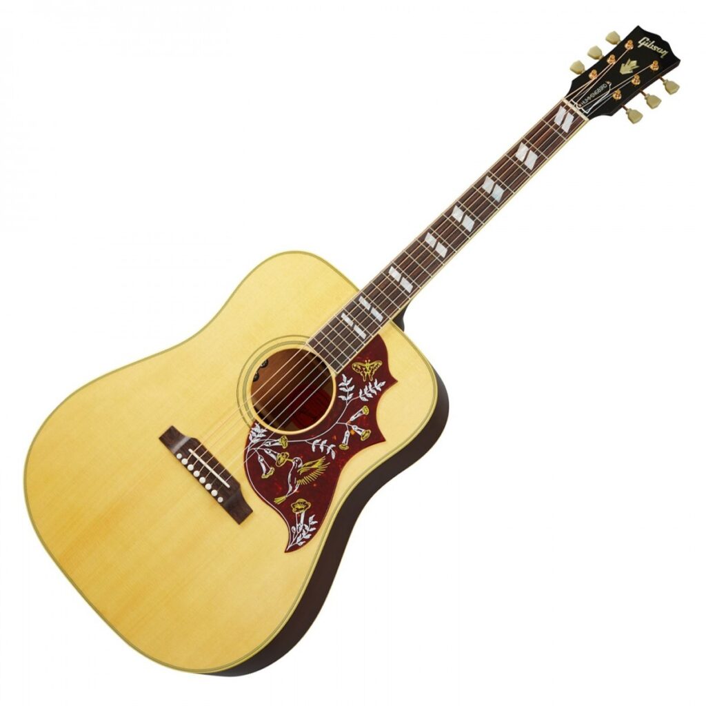 Gibson Hummingbird Studio Walnut Satin Natural