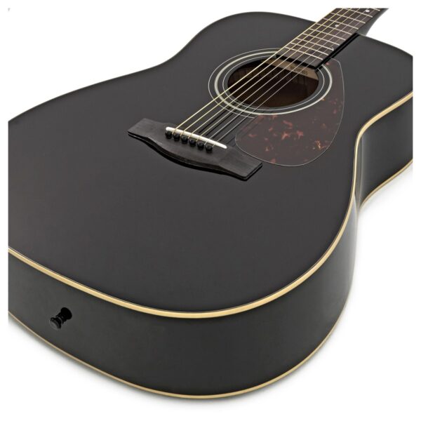 Yamaha F370 Acoustic Black