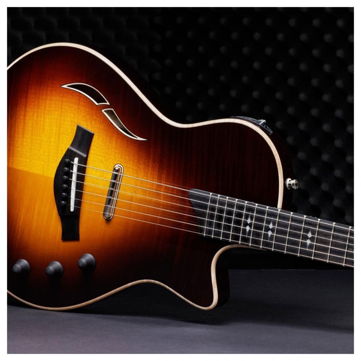 Taylor T5z Pro Tobacco Sunburst