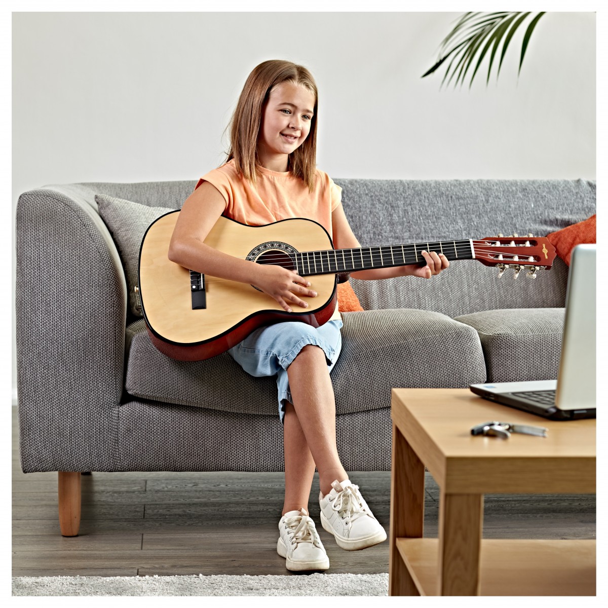 3/4 Classical Guitar Natural by Gear4music