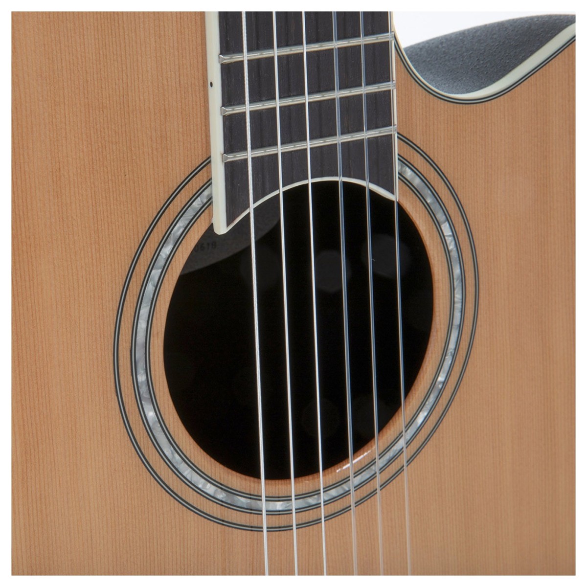 Ovation CS24 Celebrity Standard Nylon Natural
