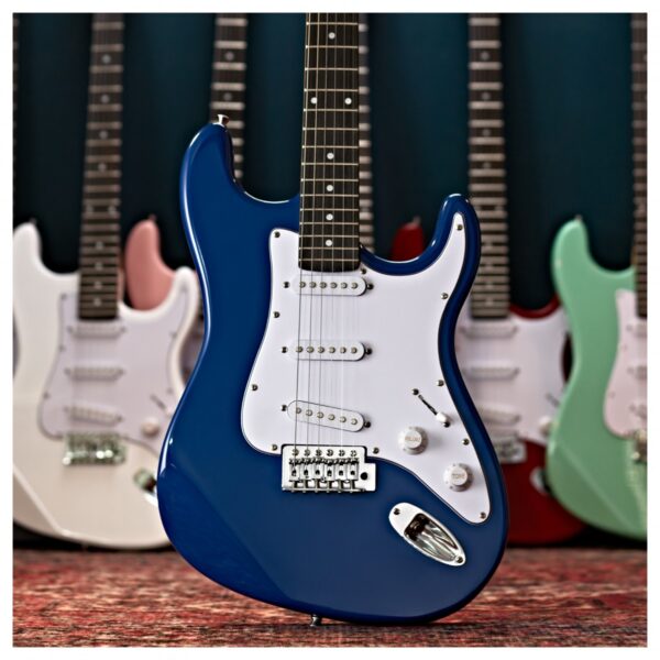 LA Electric Guitar Blue 15W Guitar Amp & Ultimate Accessory Pack