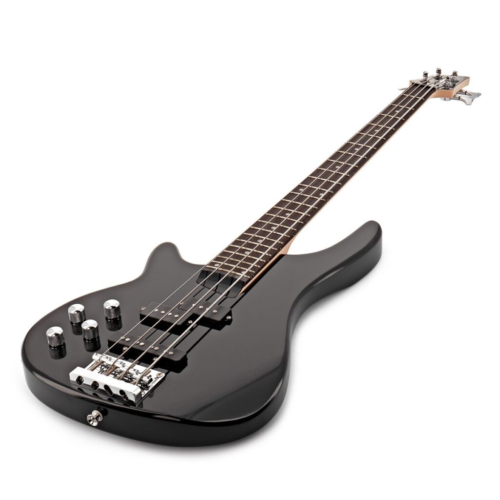 Chicago Left Handed Bass Guitar Black 15W Bass Amp & Accessory Pack