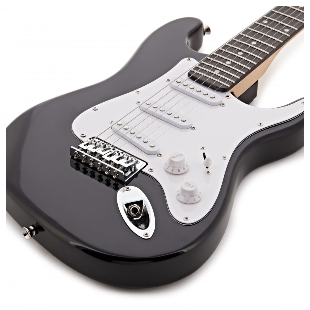 3/4 LA Electric Guitar Black Mini Guitar Amp Pack