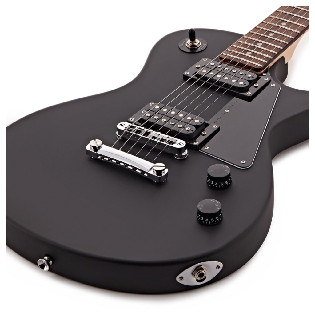 New Jersey Electric Guitar Black 10W Guitar Amp & Accessory Pack