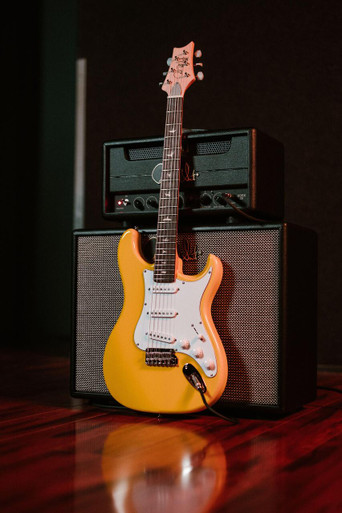 PRS John Mayer SE Silver Sky in Dandy Lion, Rosewood Fretboard - Image 2