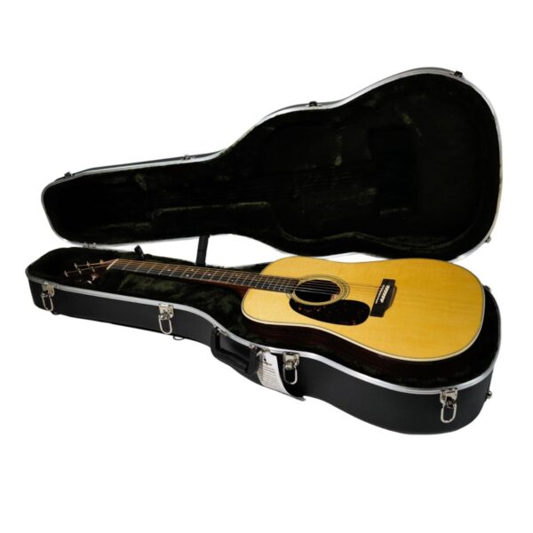 Martin D-28 Lefthand #2861456 - Image 3
