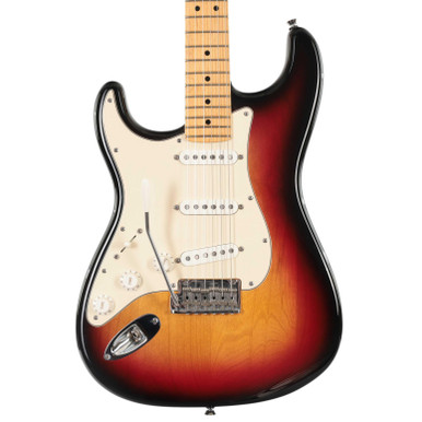 Second Hand Fender USA Stratocaster 2009 3-Tone Sunburst MN Left-handed #862 - Image 2